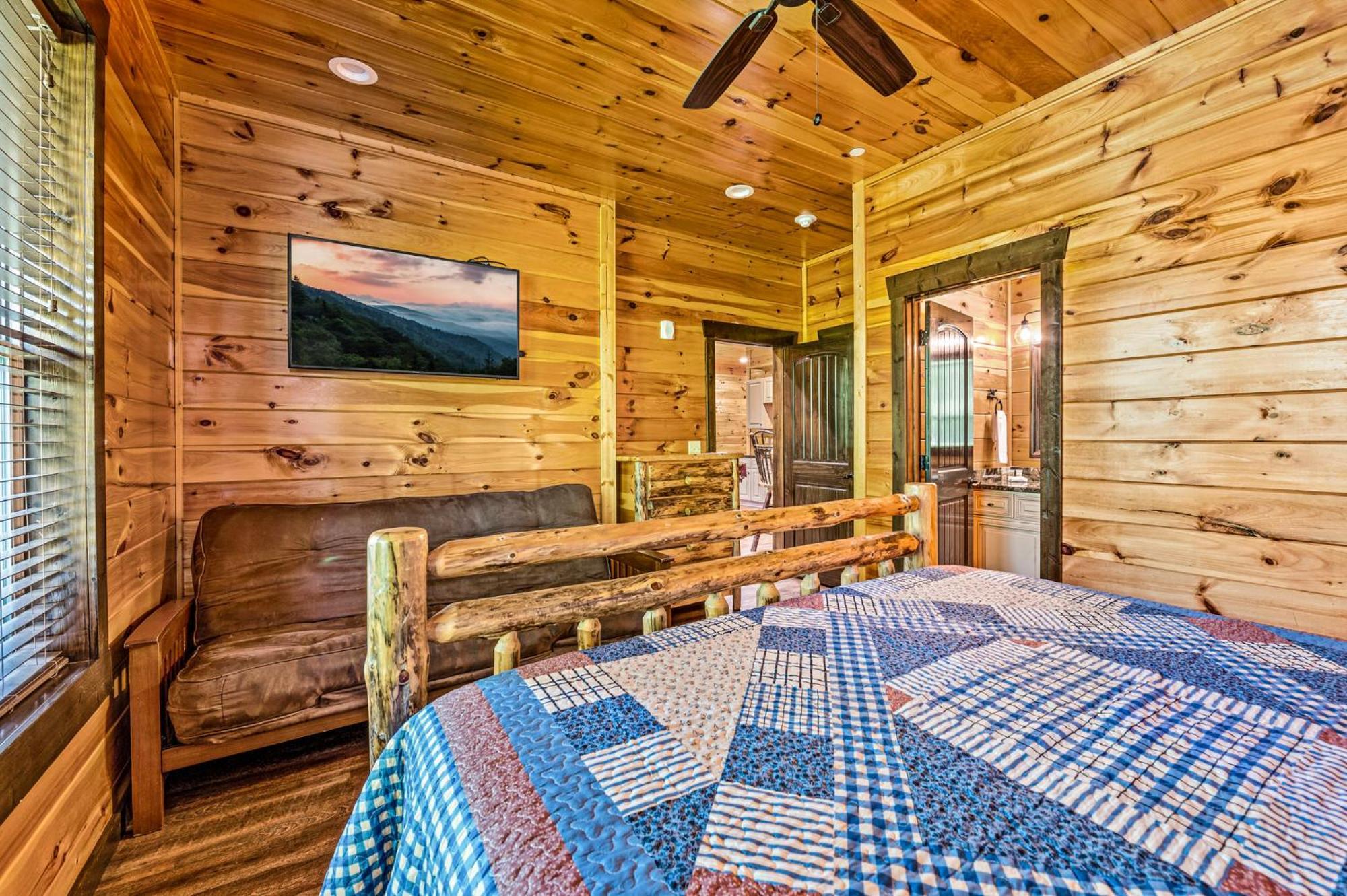 The Mighty Crabapple Manor By Stony Brook Cabins Gatlinburg Dış mekan fotoğraf
