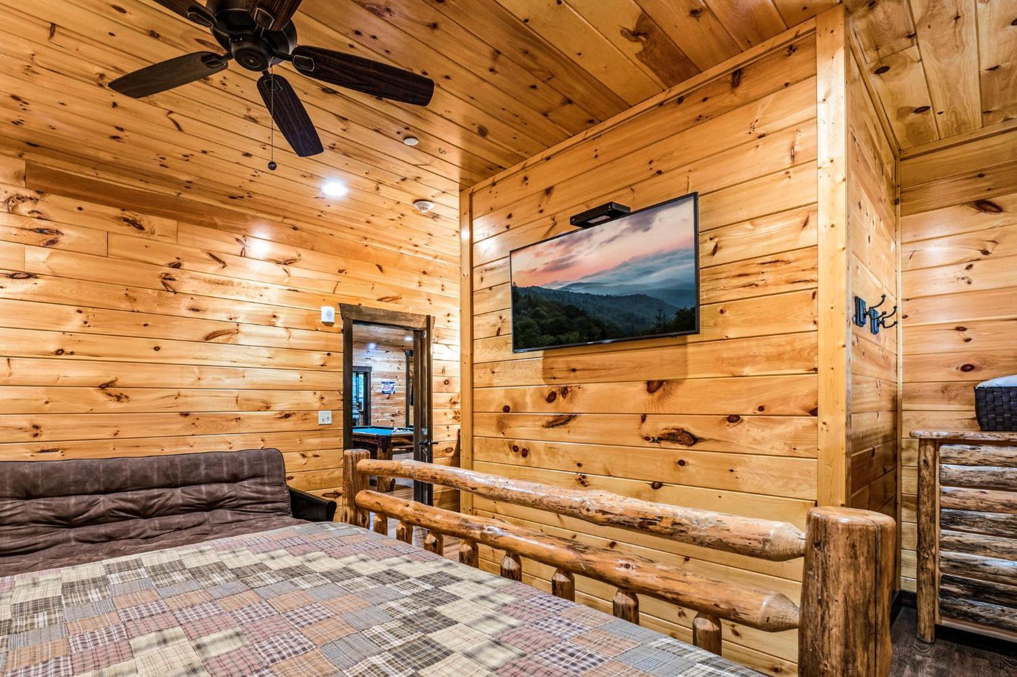 The Mighty Crabapple Manor By Stony Brook Cabins Gatlinburg Dış mekan fotoğraf